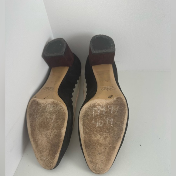 Chloe Black and Cream Suede Lauren Pumps Heels in 39 - EUC - Picture 5 of 6